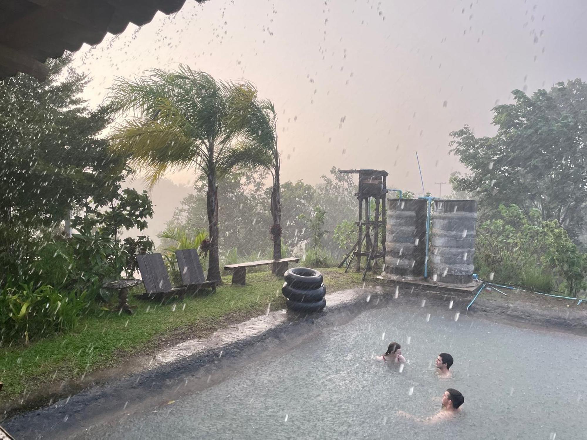Monsonkeang Camping View ม่อนสันเกี๋ยง Mae Chaem Exterior photo